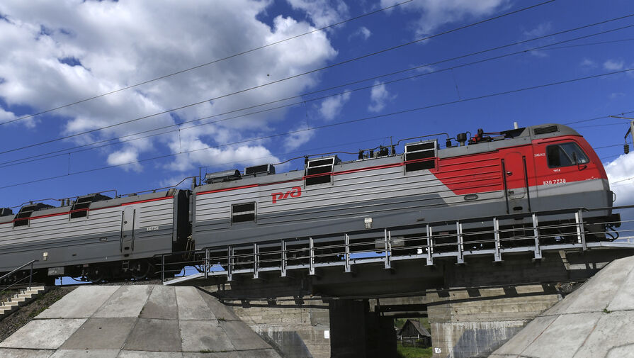 Открыто движение поездов между Москвой и Минском после обрушения моста