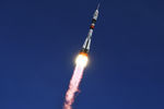 Пуск ракеты-носителя «Союз-ФГ» с транспортным пилотируемым кораблем «Союз МС-04» с космодрома Байконур, 20 апреля 2017 года