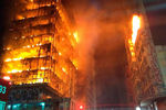 Пожар в здании в бразильском Сан-Паулу, 1 мая 2018 года