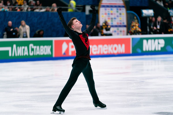 Евгений Семененко исполняет произвольную программу на чемпионате России — 2022