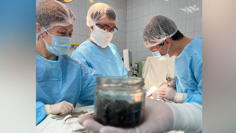 Россиянин пил воду с магнитами, чтобы вылечить язву желудка и попал в больницу