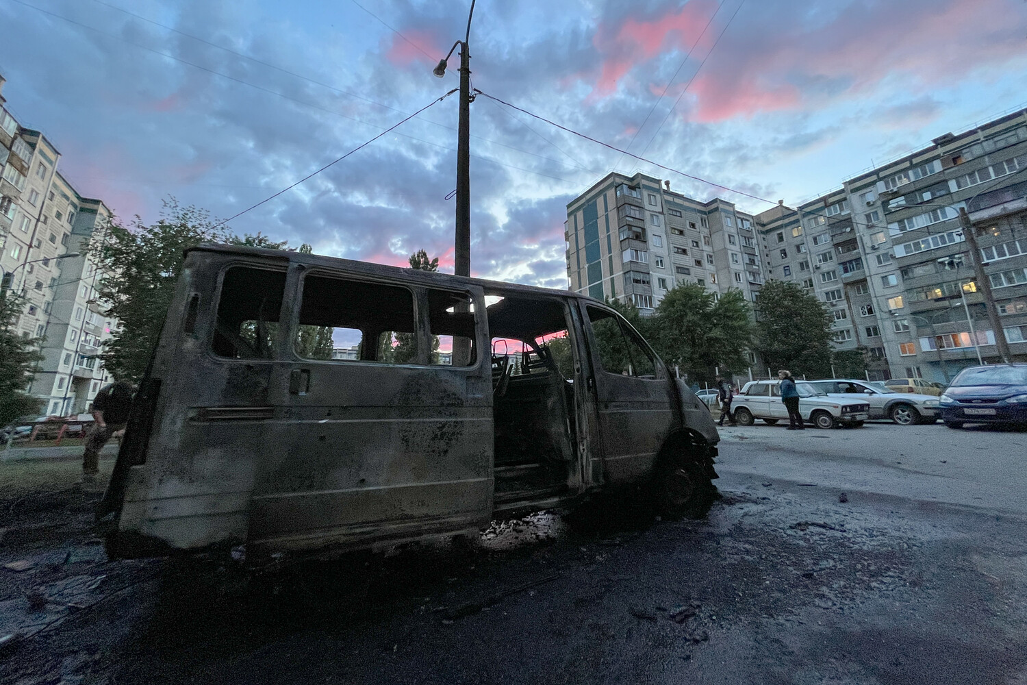 телефон в белгороде на май (100) фото