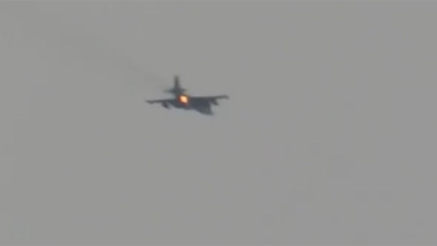 Скриншот видео сбитого Су-25 в&nbsp;Сирии