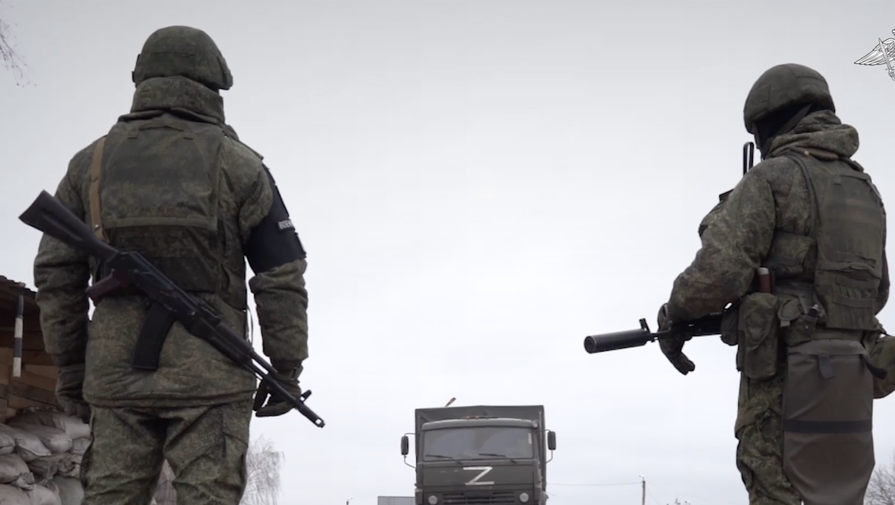 Минобороны РФ показало работу военной полиции в зоне СВО