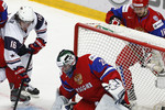 Российский вратарь Андрей Макаров был признан лучшим игроком матча с американцами