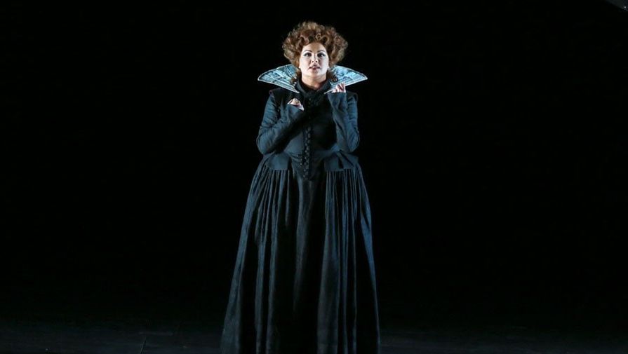 Нетребко вернулась на сцену театра "Ла Скала" в Милане