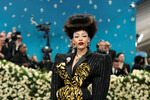 Американская рэперша Doja Cat в Marc Jacobs во время благотворительного бала Met Gala в Метрополитен-музее, Нью Йорк, США, 5 мая 2025 года