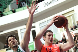 УНИКС не нашел, что противопоставить «Барселоне»