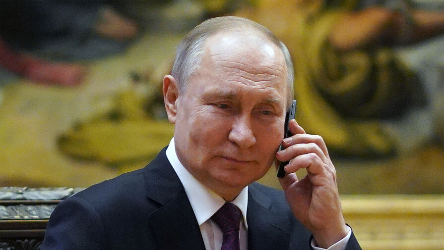 Путин оценил ситуацию в экономике РФ как "стабильную", "удовлетворительную" и "хорошую"