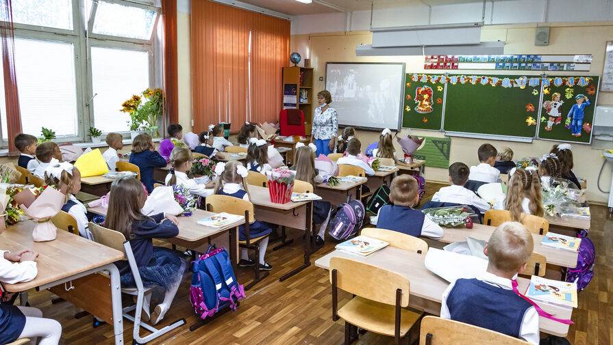Россия обратилась в ООН с просьбой обеспечить безопасность школ в ЛНР, ДНР и на Украине