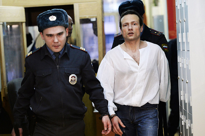 Илья Фарбер в Московском районном суде Твери перед рассмотрением ходатайства об условно-досрочном освобождении