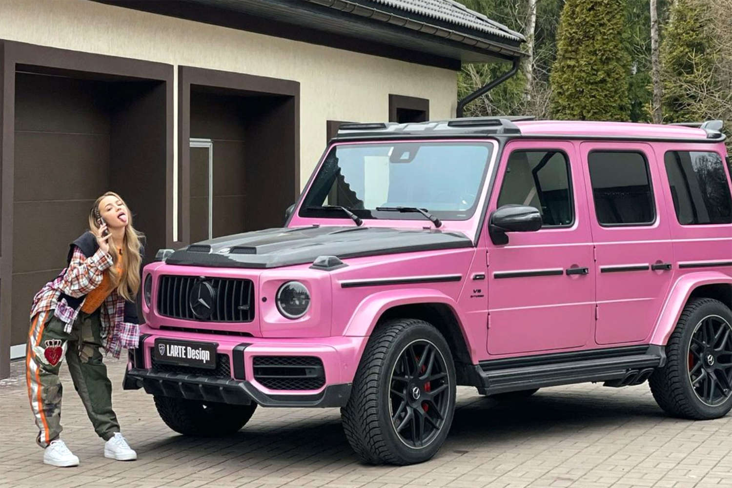 Мерседес AMG g63 салатовый