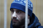 Подозреваемый в хулиганстве Омар Омаров в Тверском суде Москвы, 10 января 2017 года