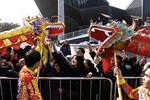 Традиционные представления в первый день китайского Нового года в Ухане, Китай, 10 февраля 2024 года