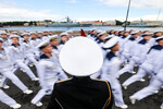 Парадные расчеты во время Главного военно-морского парада в честь Дня Военно-морского флота России в Санкт-Петербурге, 31 июля 2022 года