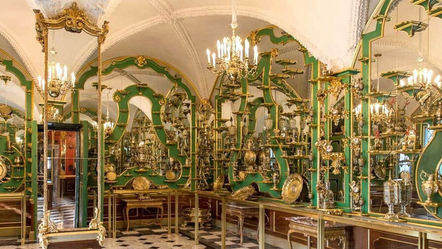 Пятерых мужчин осудили за кражу драгоценностей на $123 млн из музея Дрездена
