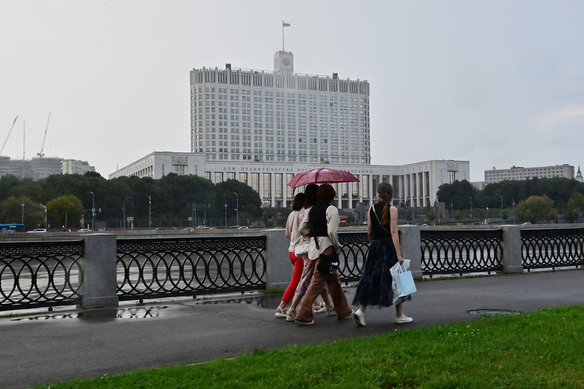 Жителям и гостям Москвы рассказали о погоде 17 июня - Газета.Ru | Новости