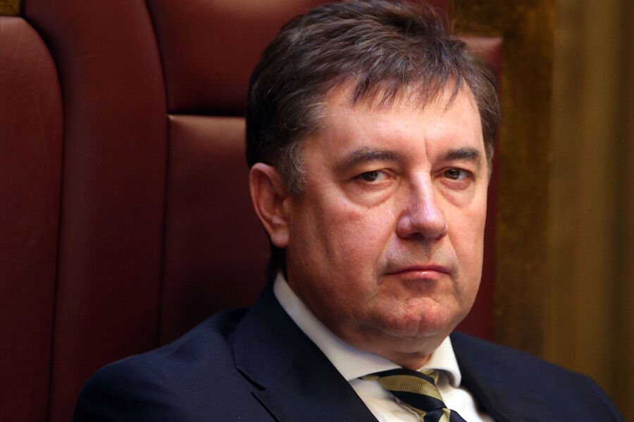 Гостиницы на 9 млрд рублей: у экс-судьи ВС Момотова арестовали все имущество