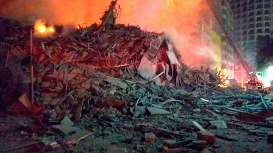 Последствия обрушения здания после пожара в&nbsp;бразильском Сан-Паулу, 1 мая 2018 года