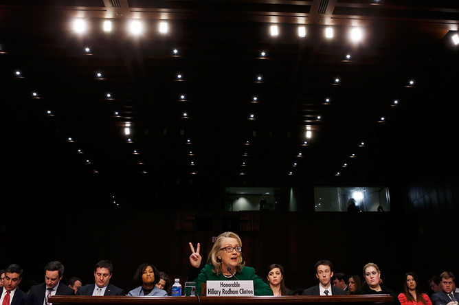 Хиллари Клинтон допросили в Конгрессе США по поводу гибели посла в Бенгази