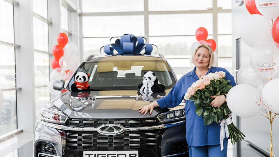 Актриса Светлана Пермякова похвасталась новым автомобилем