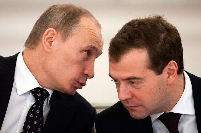 Решение Дмитрия Медведева отказаться от госкорпораций трансформировалось в расширение сферы их деятельности