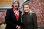 Тереза Мэй и Хиллари Клинтон на Лондонской конференции по Сомали, 2012 год