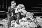 Владимир Самойлов и Светлана Немоляева в спектакле «Беседы с Сократом» на сцене Театра Маяковского, 1975 год
