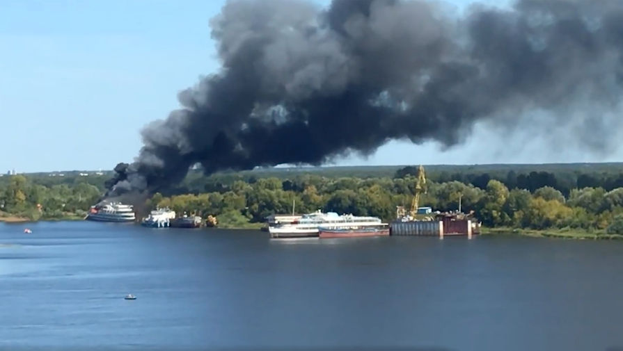 Пожар на&nbsp;теплоходе &laquo;Святая Русь&raquo; в&nbsp;Нижегородской области, 13 августа 2019 года