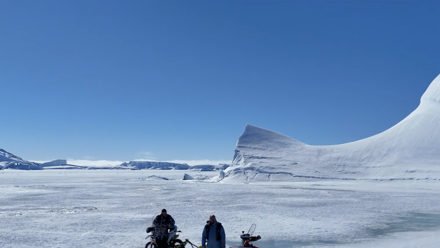 Первыми покорившими Антарктиду мотоциклистами стали Ночные волки