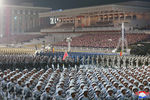 Во время военного парада по случаю VIII съезда Трудовой партии Северной Кореи, Пхеньян, 15 января 2021 года