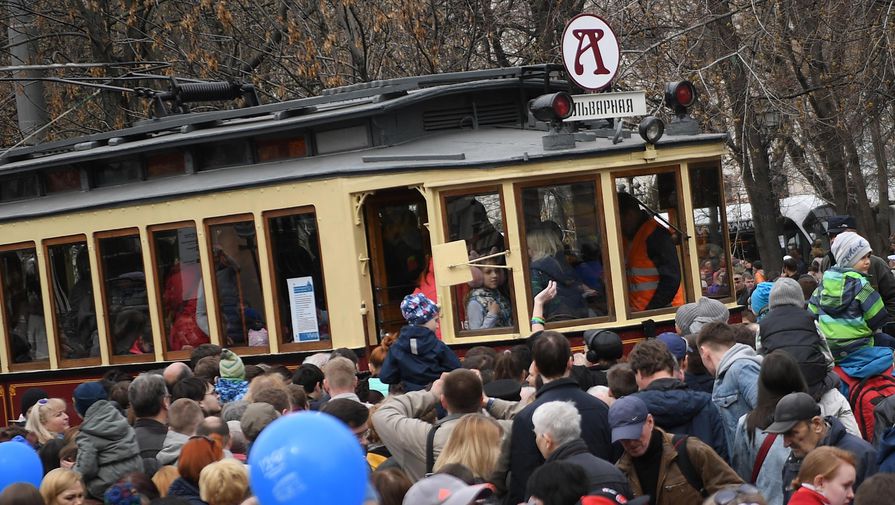 Торжественный парад трамваев разных времен в&nbsp;Москве, 20 апреля 2019 года