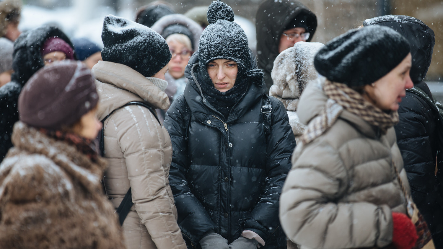 Очередь на выставку работ Валентина Серова