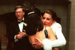 Билл и Мелинда Гейтс во время вечеринки в Сиэтле вскоре после свадьбы на Гавайях, 1994 год