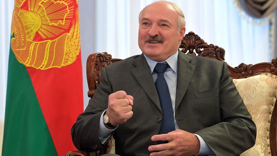 Лукашенко готов бесплатно рекламировать продукты под брендом "Ябатька"