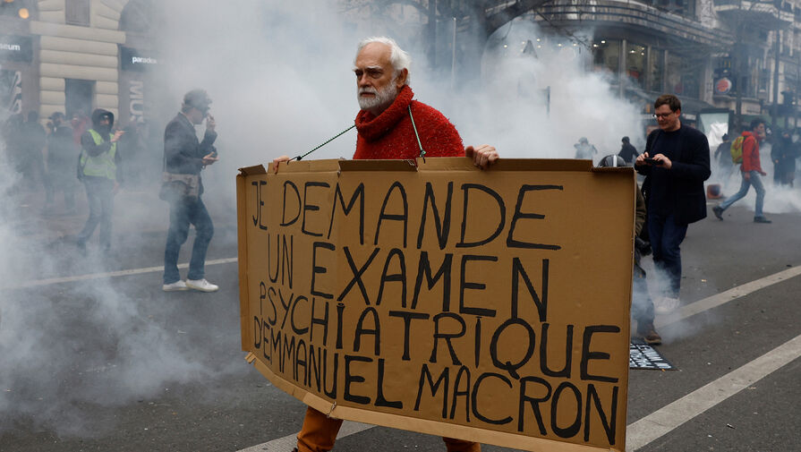 Во Франции начались новые акции протеста против пенсионной реформы