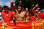 Болельщики сборной Португалии на матче чемпионата Европы по футболу, июнь 2024 года