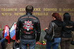 Байкеры российского клуба «Ночные волки» возложили цветы к мемориалу Карлсхорст в Берлине