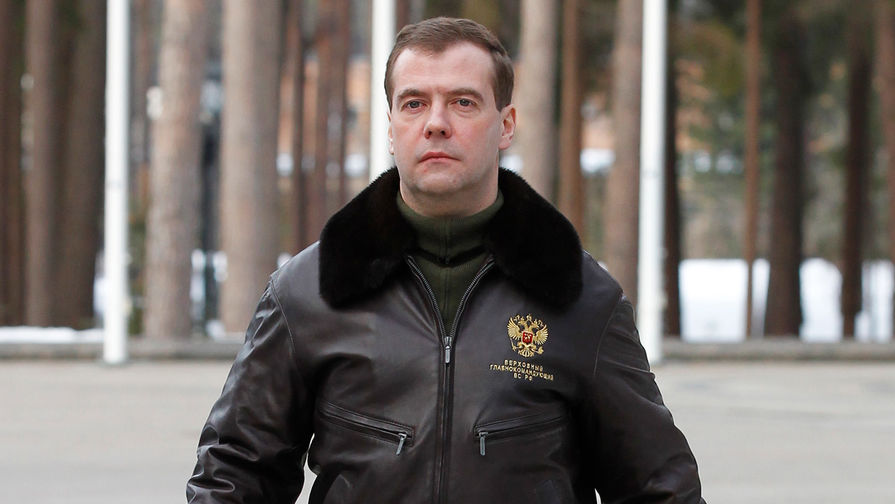 21 марта 2011 г. Президент России Дмитрий Медведев перед выступлением с Заявлением в связи с ситуацией в Ливии на территории резиденции «Горки»