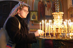Во время праздничного богослужения по случаю Рождества Христова в Свято-Николаевском архиерейском соборе в Донецке
