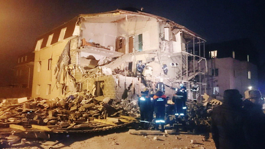 Жилой дом в Красноярске, в котором произошел взрыв, 14 февраля 2019 года