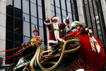 Санта-Клаус на 95-м параде Мэйси в День благодарения, Нью-Йорк, США, 25 ноября 2021 года