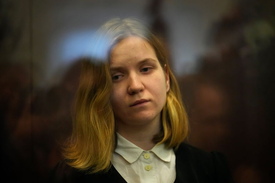 Дарья Трепова в зале суда, Санкт-Петербург