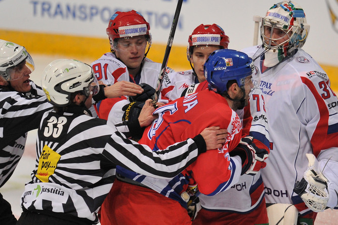Российские хоккеисты не смогли обыграть чехов