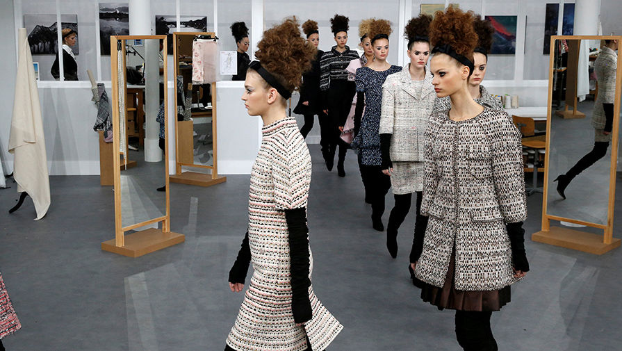 Показ коллекции Chanel