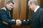 Николай Расторгуев и Владимир Путин во время встречи в Кремле, 2007 год