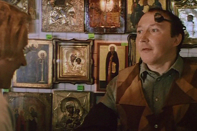 Александр Числов в фильме «Игра мимо нот» (2004)