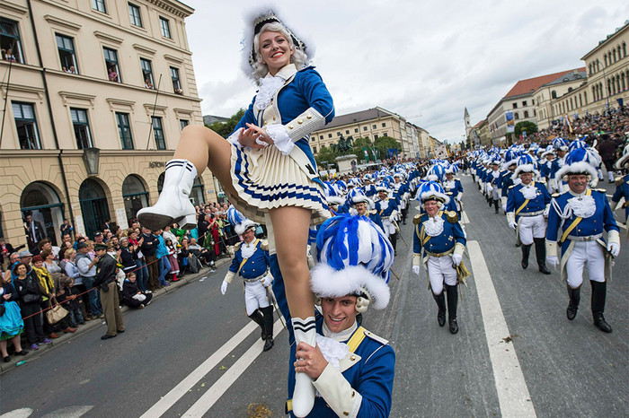 German Public Oktoberfest Порно Видео | shartash66.ru