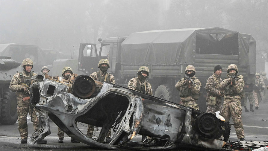 В Алма-Ате погибли 12 правоохранителей, одного нашли с отсеченной головой