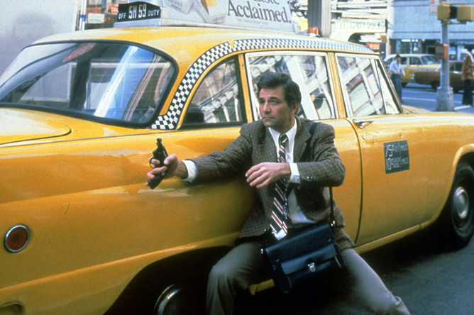 Питер Фальк в фильме «Свояки» (1979)